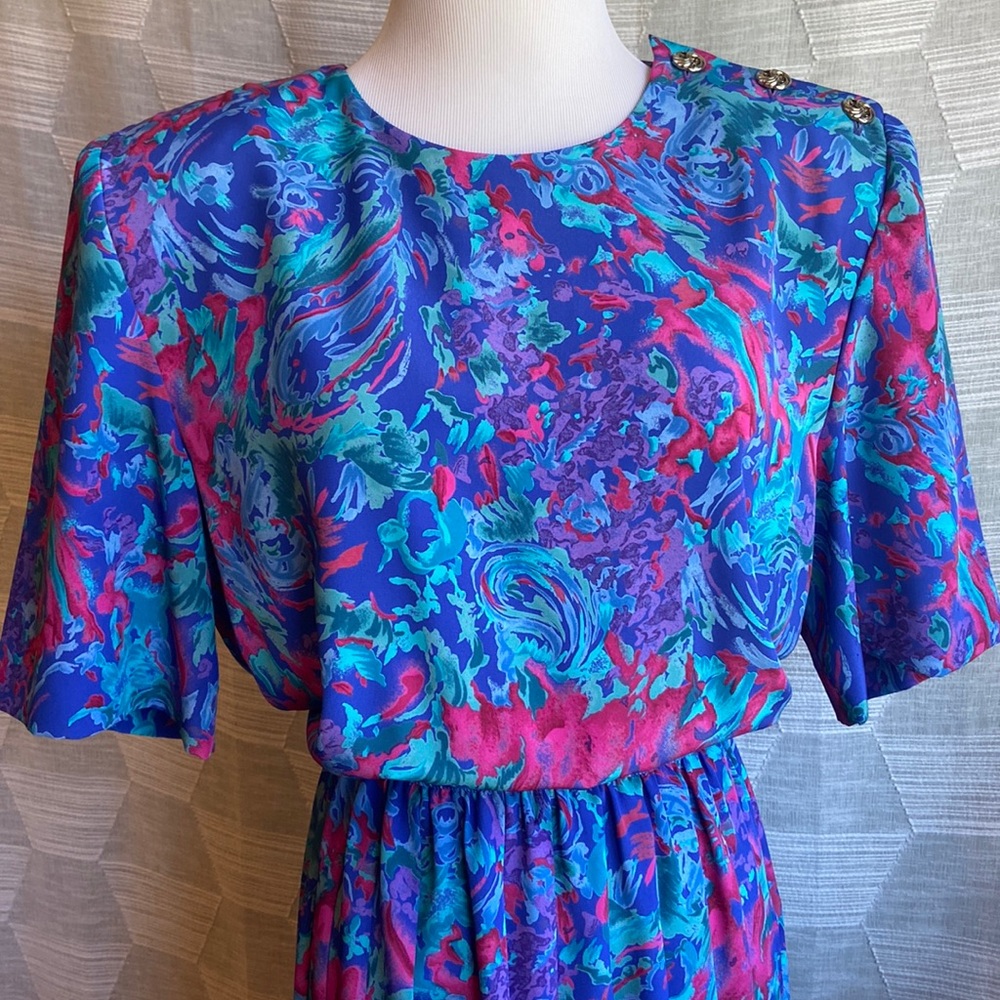 Vtg Leslie Fay floral dress